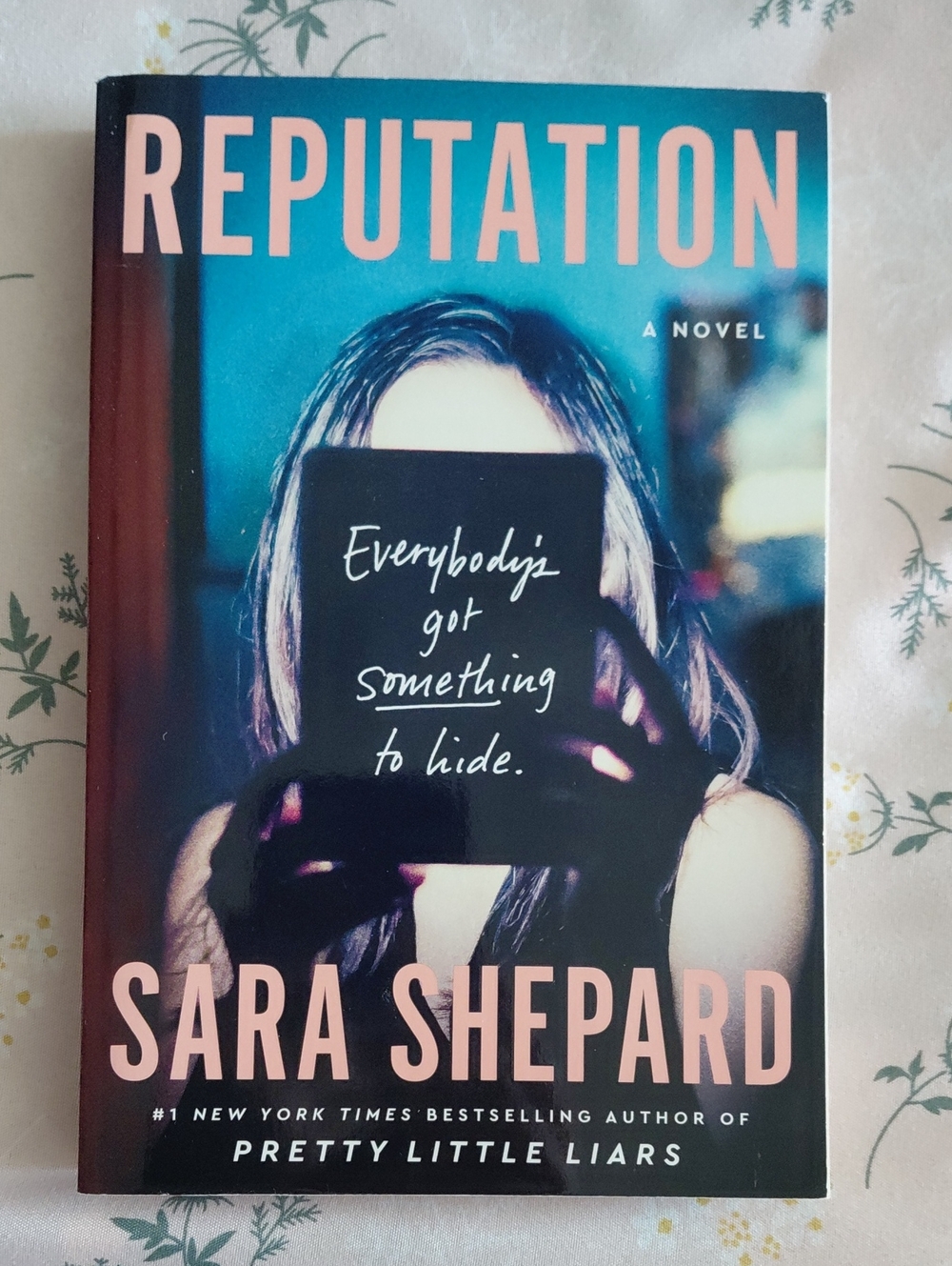 🌼5 For $25🌼 Reputation By Sara Shephard